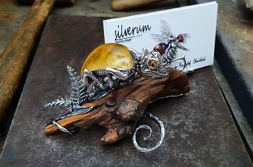 Kameleon Wizytownik srebro z drewnem i bursztynem - silverum.com.pl - #sklep, #internetowy, #biżuteria, #unikatowa, #naturalny #bałtycki # #biżuteria #artystyczna #prezent #srebro #bursztyn #biżuteria #wizytownik #bursztyn #kameleon