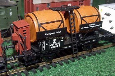 Wagon rezerwoar (archaizm) serii R do transportu piwa okocimskiego pod zarządem P.K.P. Epoka II. #wagon #piwo #okocim #PKP #wagon #towarowy #H0