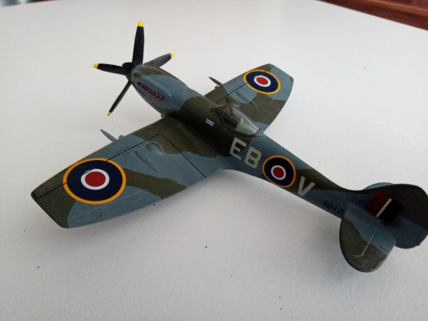 Spitfire Mk XIV 41 Sq 3